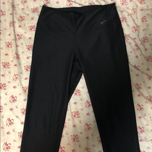Nike Pants - Nike Dri Fit leggings